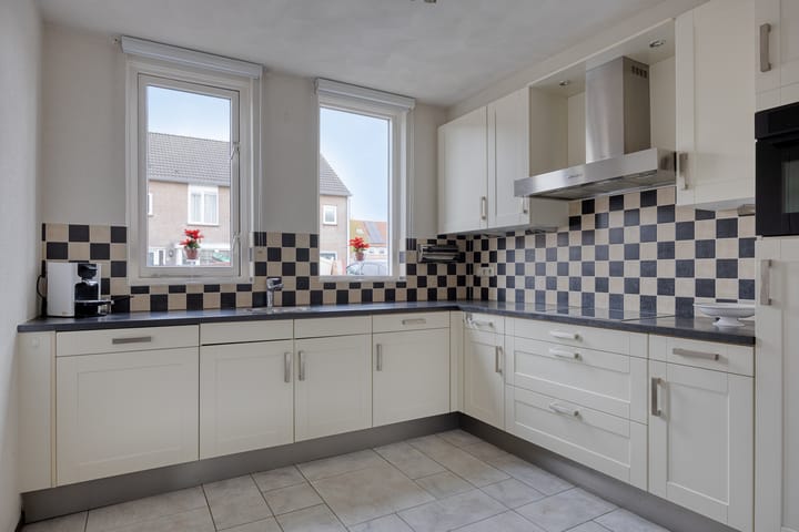 Photo 9 of Doesburgstraat 27