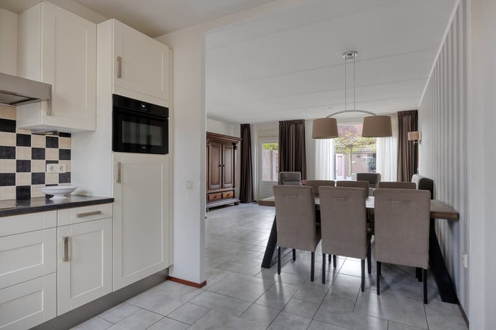 Photo 11 of Doesburgstraat 27