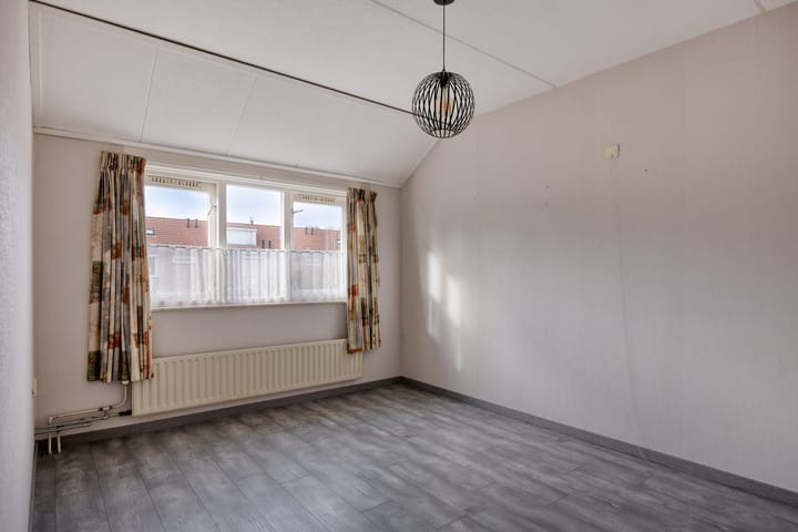 Photo 13 of Doesburgstraat 27