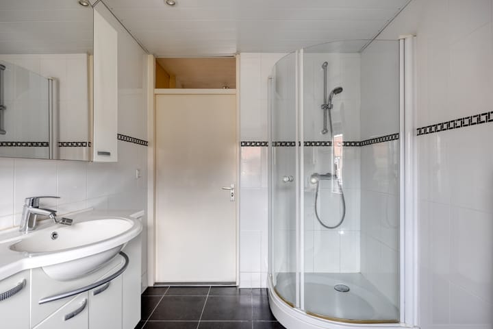 Photo 19 of Doesburgstraat 27