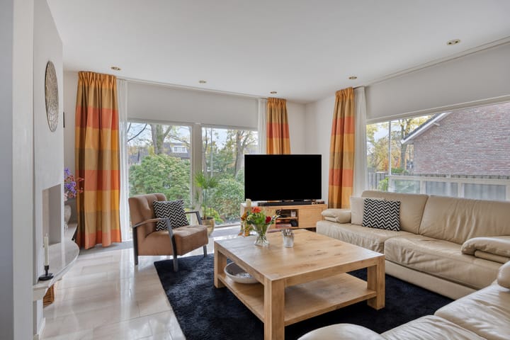 Photo 2 of Crullaan 4