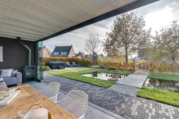 Photo 59 of Zwartebessenstraat 16