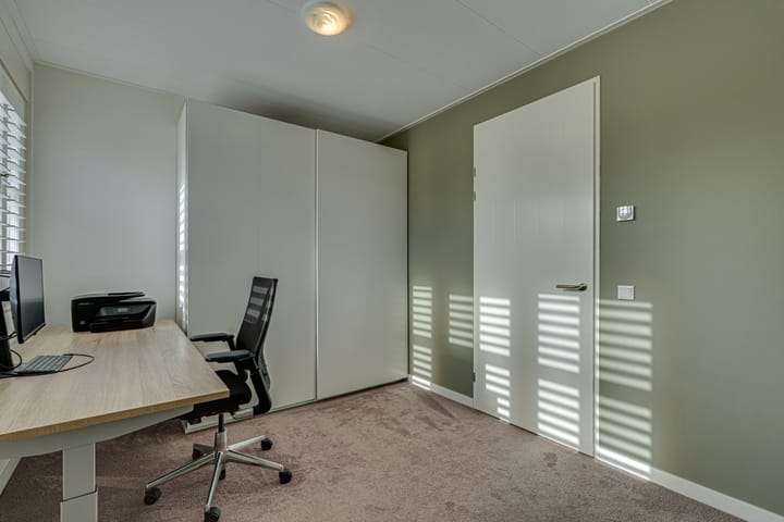 Photo 83 of Zwartebessenstraat 16