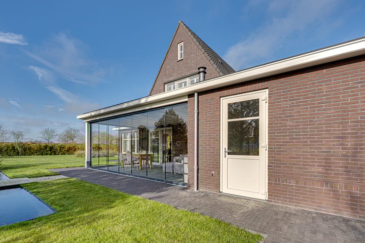 Photo 120 of Zwartebessenstraat 16