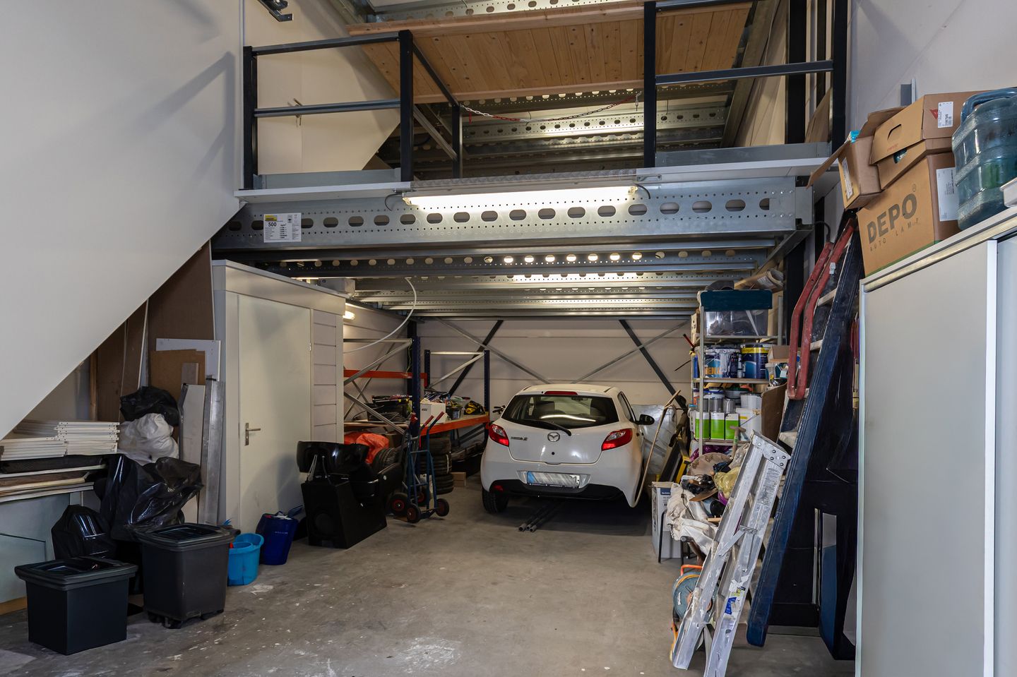 View photo 3 of Koperhoek 6-f