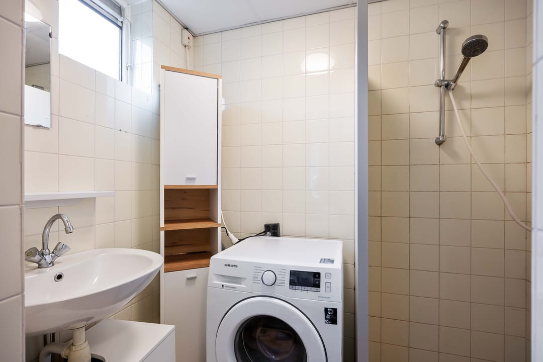 Photo 17 of Betje Wolffstraat 34