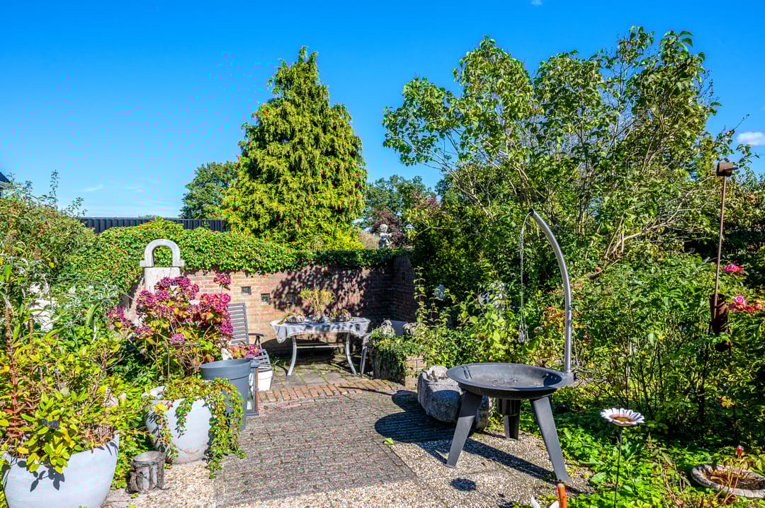 Photo 52 of Hoofdweg 2