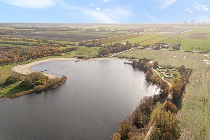 Photo 32 of Vivaldi 13