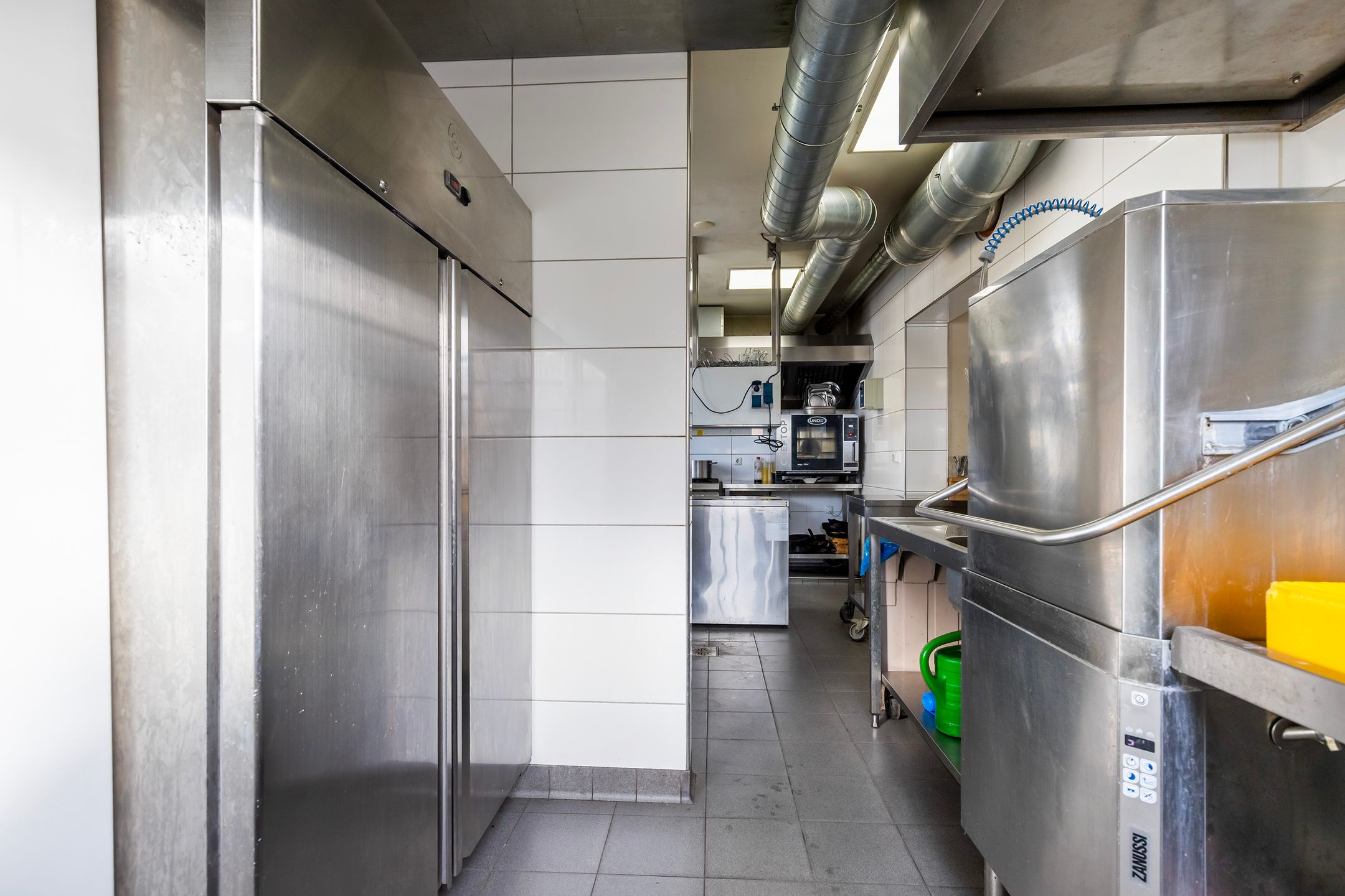 Foto 33 van Hoofdweg 215