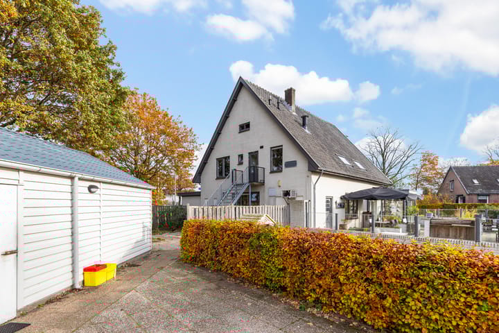 Photo 41 of Hoofdweg 215