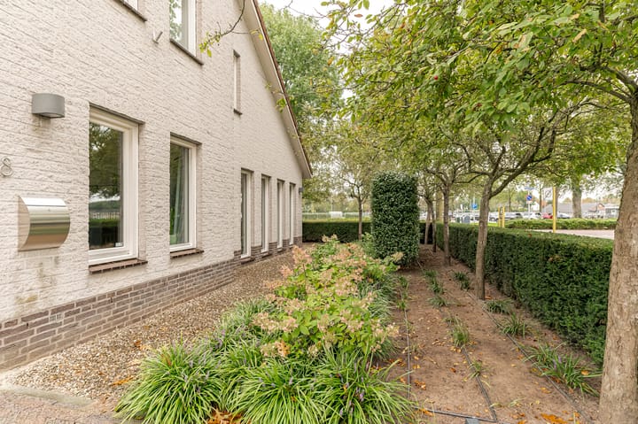 Photo 5 of Hanzehof 28