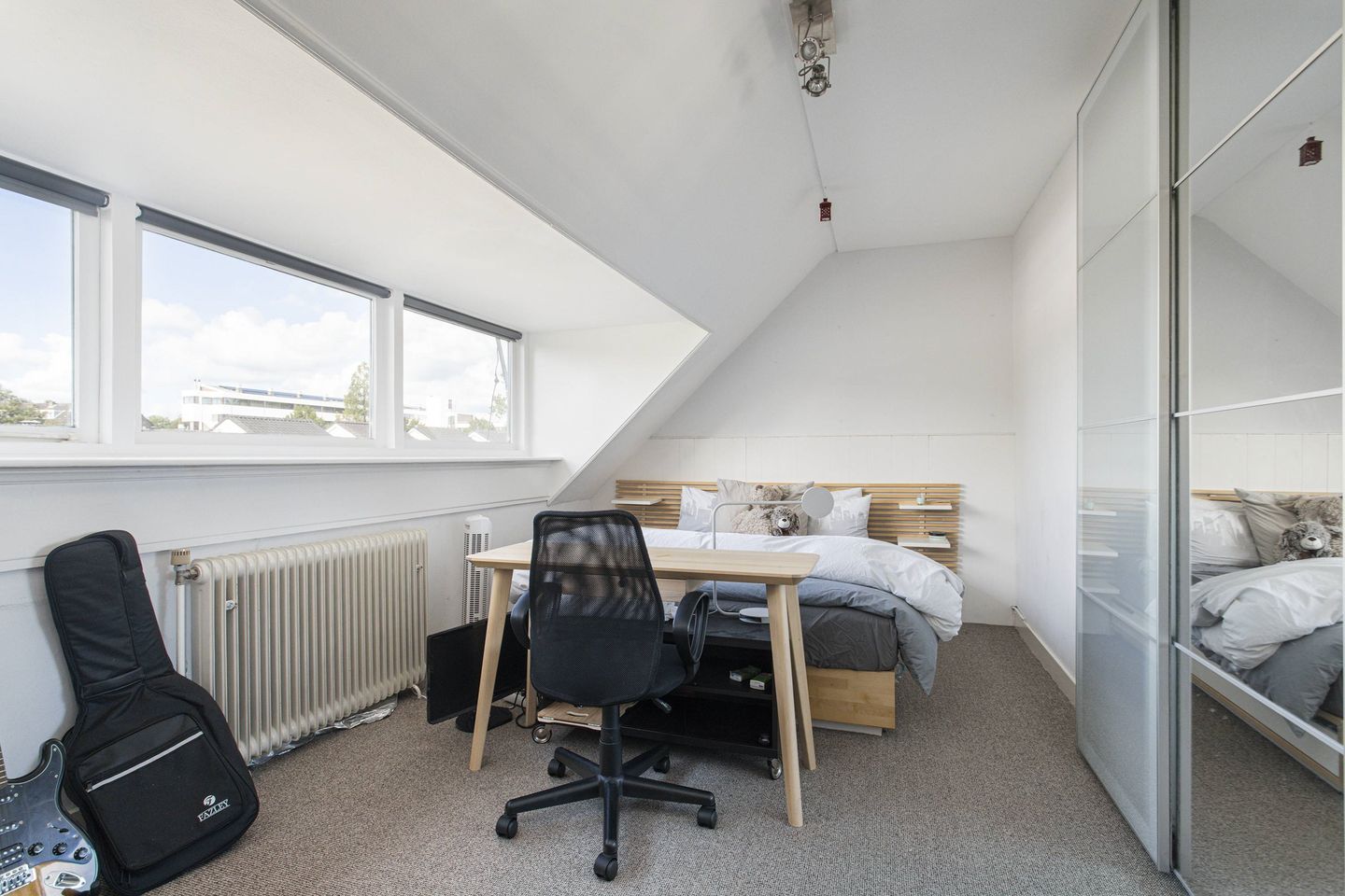 Foto 25 van Ribeslaan 6