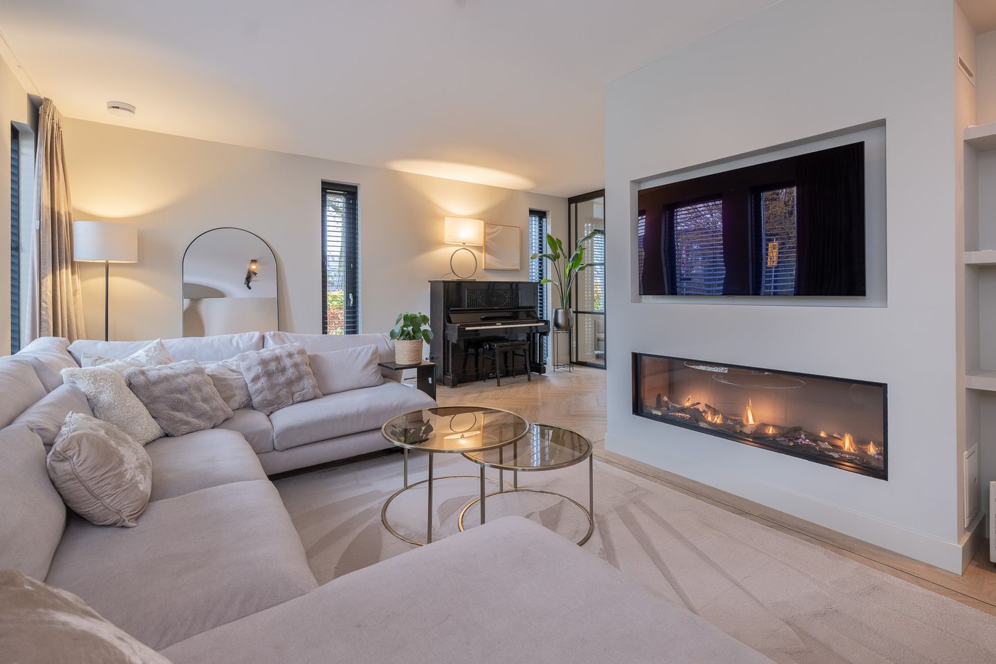 Foto 5 van Dr. Albert Schweitzerlaan 12-A