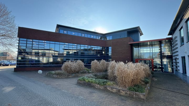 Parallelweg Oost 25-29, Valkenswaard