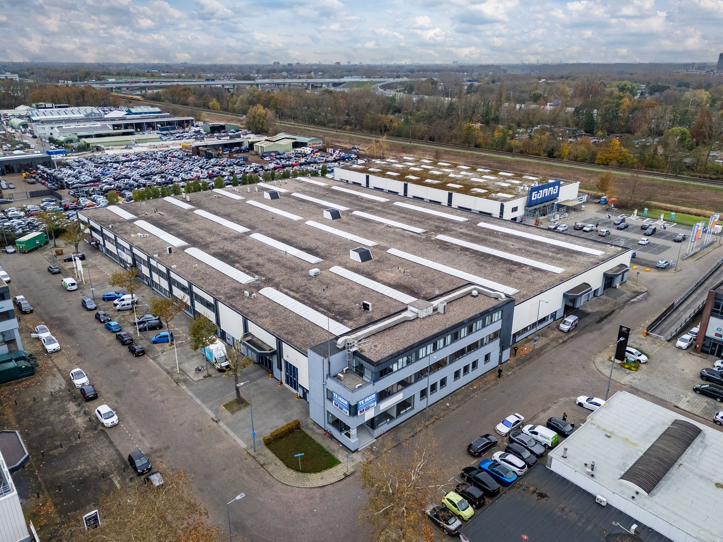 View photo 1 of Nikkelstraat 3