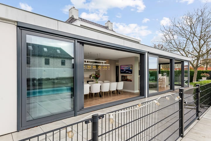 Photo 33 of Prof. P.H. Buismanlaan 30