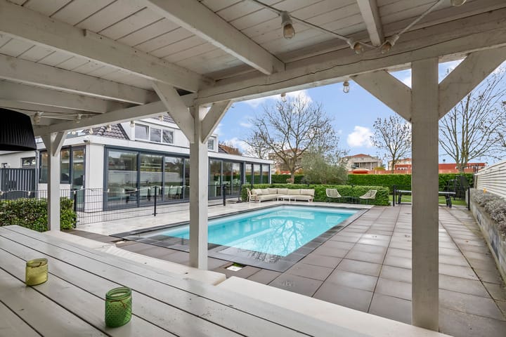 Photo 59 of Prof. P.H. Buismanlaan 30