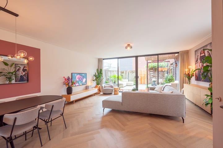 Photo 11 of Lange Vijfmatlaan 40