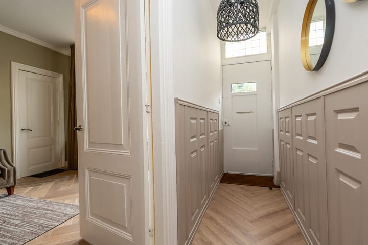 Photo 3 of Leeuwarderstraat 28