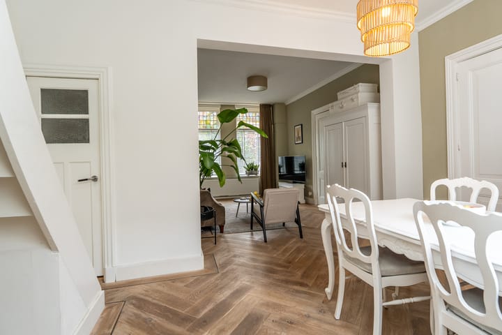 Photo 10 of Leeuwarderstraat 28