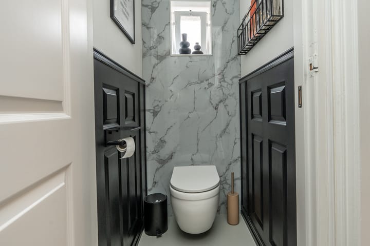 Photo 14 of Leeuwarderstraat 28