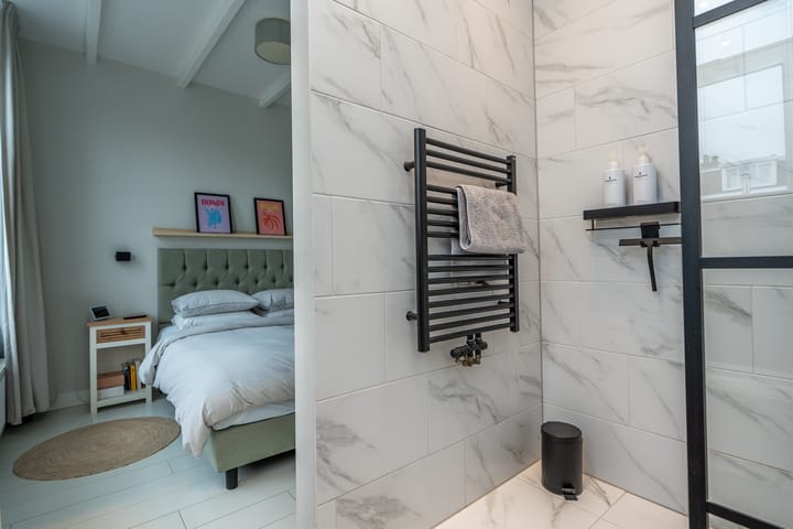 Photo 30 of Leeuwarderstraat 28