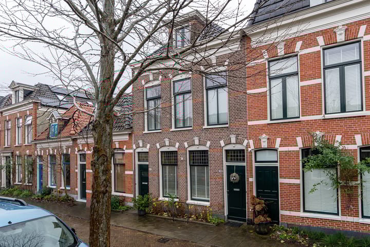 Photo 44 of Leeuwarderstraat 28