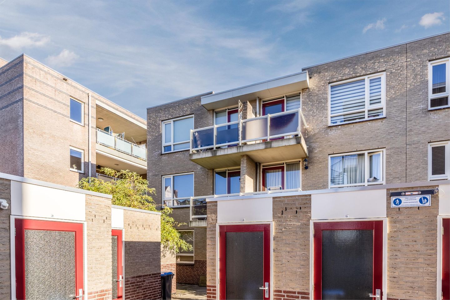 Photo 29 of Fortuinstraat 2-J