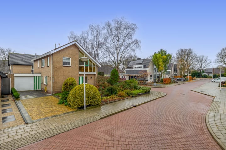 Photo 4 of Aldebaran 24