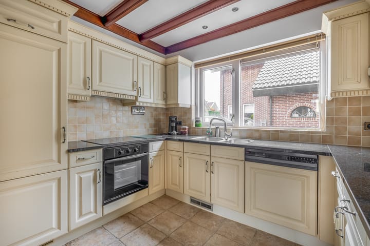 Photo 17 of Aldebaran 24