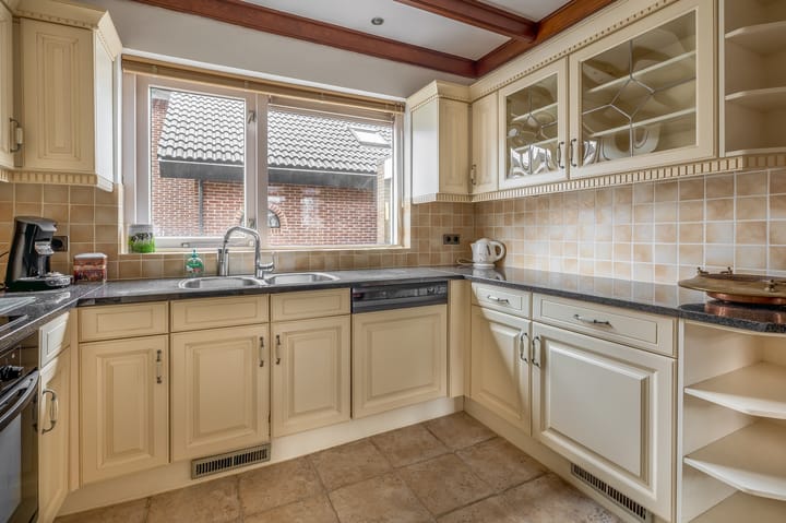 Photo 18 of Aldebaran 24