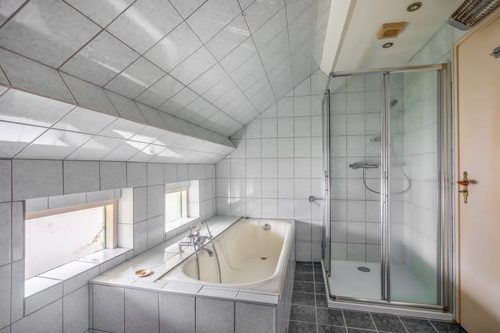 Photo 43 of Aldebaran 24