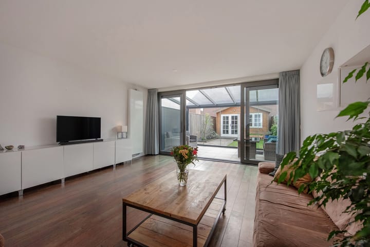 Photo 2 of César Franckrode 61