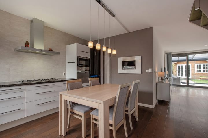 Photo 7 of César Franckrode 61