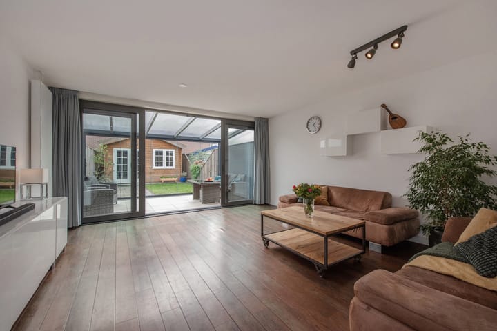 Photo 9 of César Franckrode 61