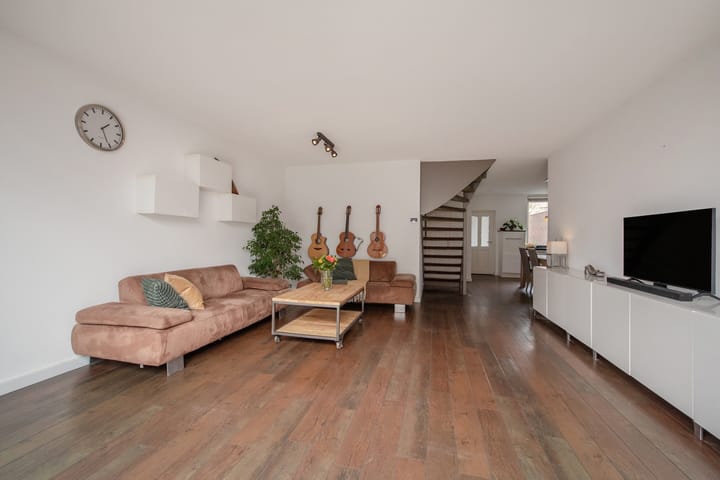 Photo 17 of César Franckrode 61