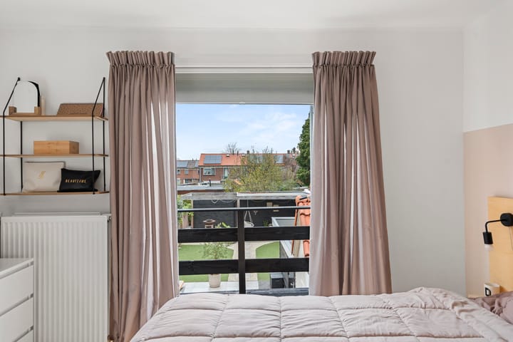 Photo 42 of Nachtegaallaan 42