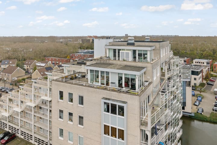 Photo 2 of Barbizonplaats 79