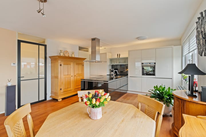 Photo 9 of Barbizonplaats 79