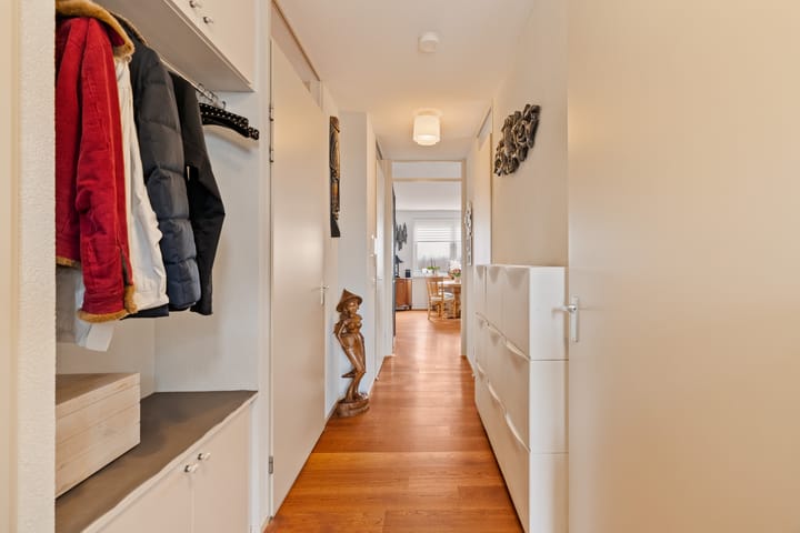 Photo 13 of Barbizonplaats 79