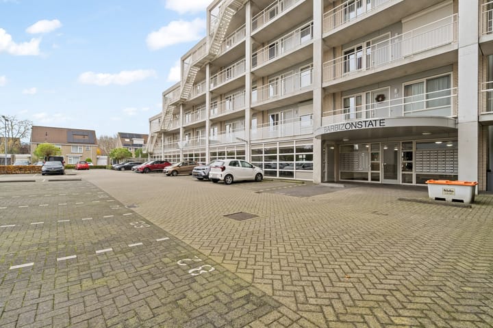 Photo 32 of Barbizonplaats 79