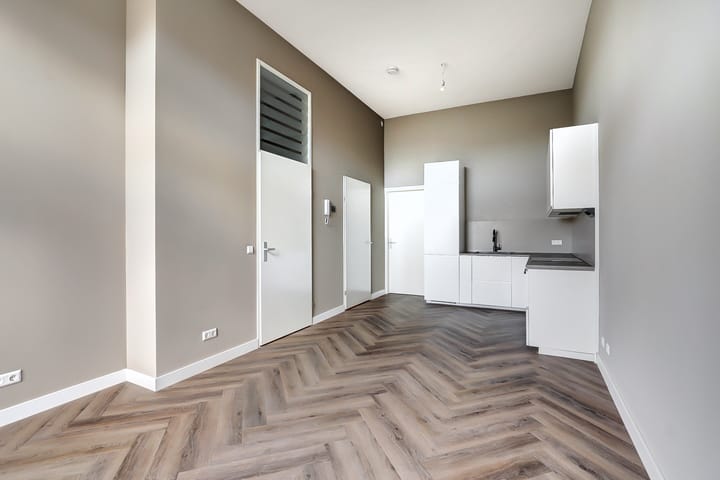 Photo 3 of Valutaboulevard 3-A