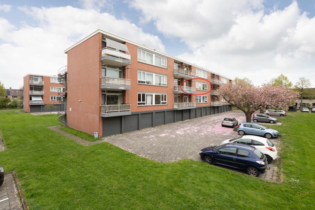 Photo 2 of Morrahemstraat 104