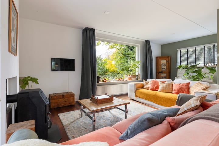 Photo 10 of Van Goghstraat 56