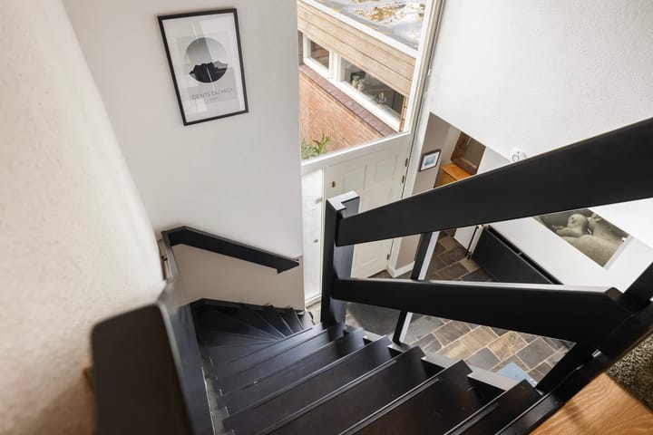 Photo 22 of Van Goghstraat 56