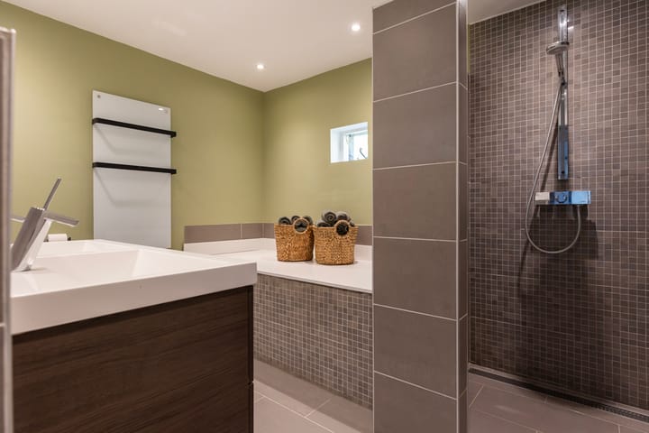 Photo 28 of Van Goghstraat 56