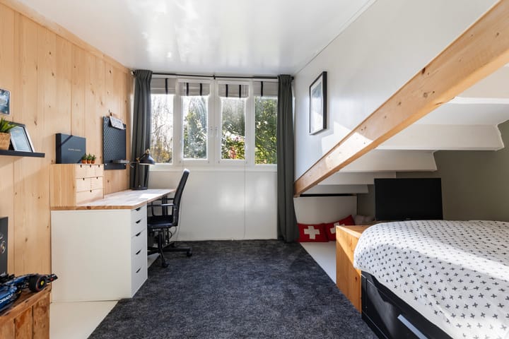 Photo 34 of Van Goghstraat 56