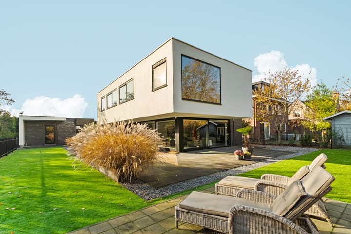 Foto 2 van Bonnet 12