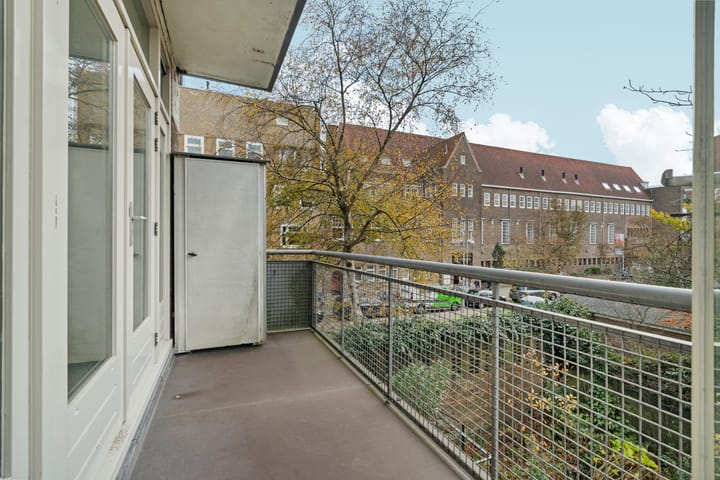 Photo 8 of Apollolaan 67-1