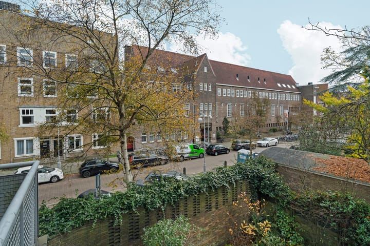 Photo 10 of Apollolaan 67-1